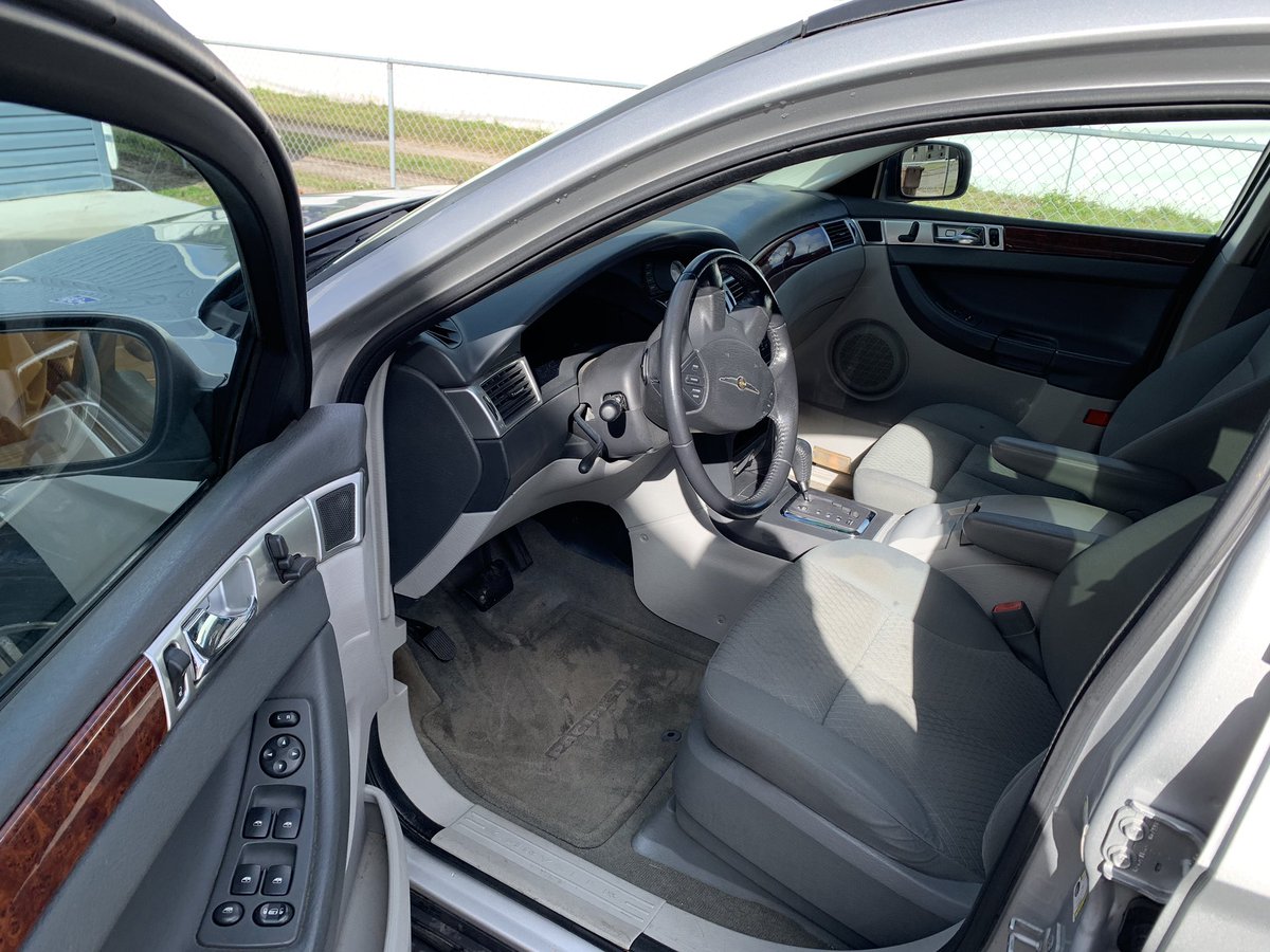 SpiresAutoSales's tweet photo. 2008 Chrysler Pacifica
$4495
125k miles

🔶DVD player
🔶Three rows of seating
🔶Dual climate control
🔶Rear air controls
🔶Dual power front seats

♦️Financing available for all credit scores. #usedcardealer #mulberry #lakeland #plantcity #TampaBay #usedcars https://t.co/631CrqxSns