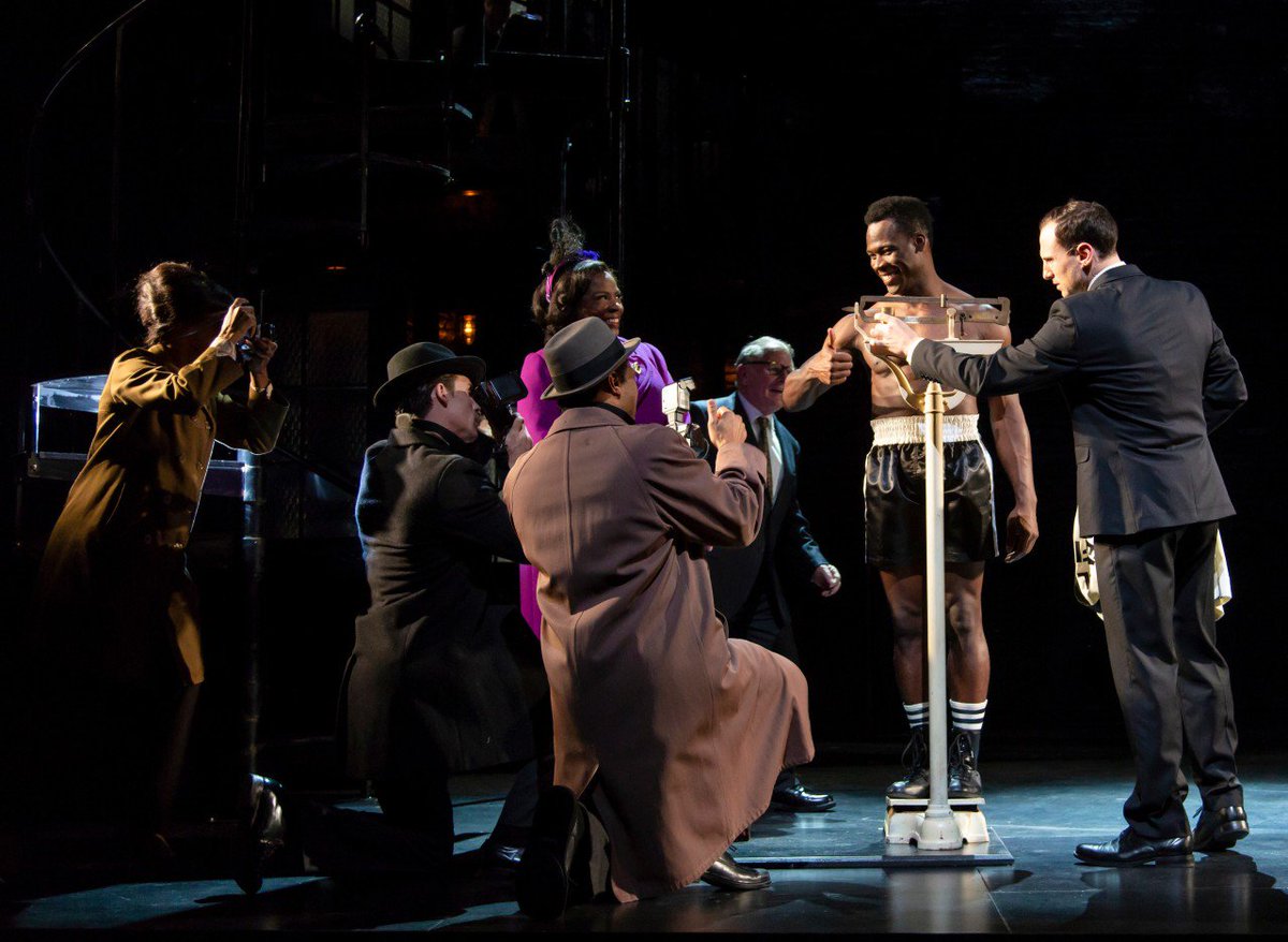 huntington's tweet photo. #ManInTheRingBOS made @BostonGlobe's top 10 shows this year!

Don't miss your chance to see this vibrant tale of love and redemption. Ends TODAY Saturday, Dec. 22. Book now! → https://t.co/ZsJ5nPhetP https://t.co/E7UzpkUaSR