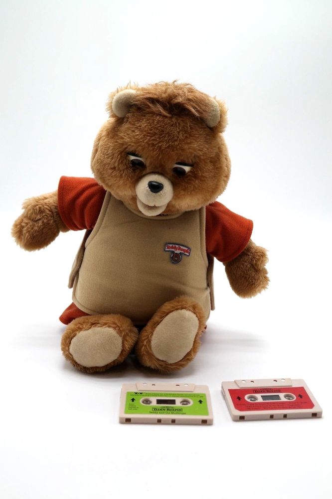 USTeddyBears's tweet photo. eBay: Teddy Ruxpin Doll 1985 With 2 tapes https://t.co/et1bPEk2Ux https://t.co/jDbwuDJMz1