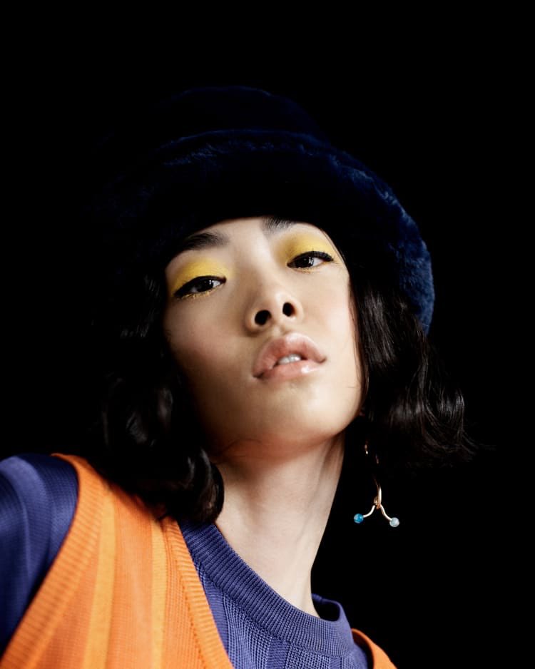 thefader's tweet photo. a bold eye look for any occasion brought to you by @rinasawayama ✨ https://t.co/fLhE76Tta0