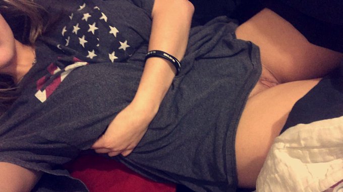 Good morning ❤️💦 https://t.co/yn5y2dt8PE<a href="/tag/facial"class="tags"><span>#facial</span></a><a href="/tag/bigboobs"class="tags"><span>#bigboobs</span></a><a href="/tag/caughtoncamera"class="tags"><span>#caughtoncamera</span></a>