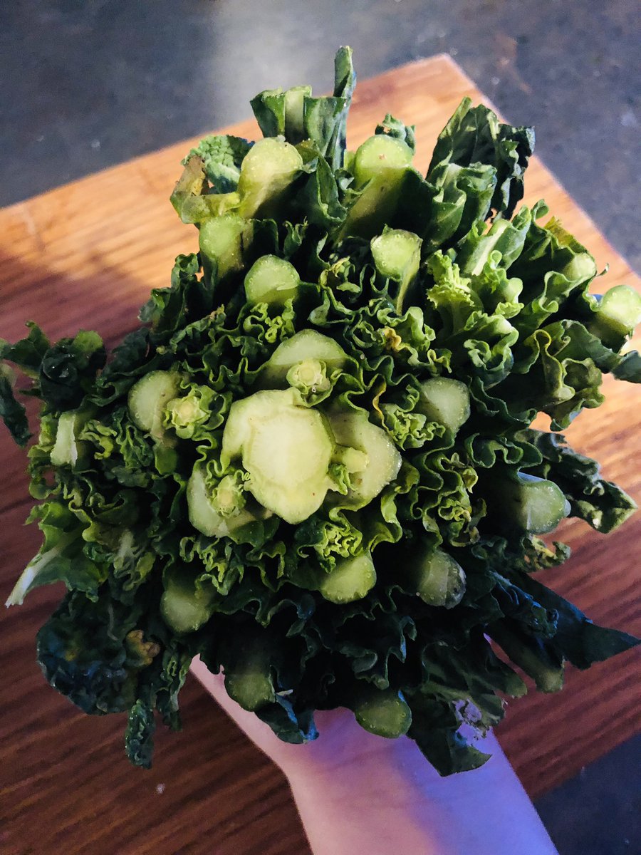 littlemisswoww's tweet image. I work hard for things money can buy but hardest for things that it can’t! 💜 #cookingdinner #mummyandruby #freetime