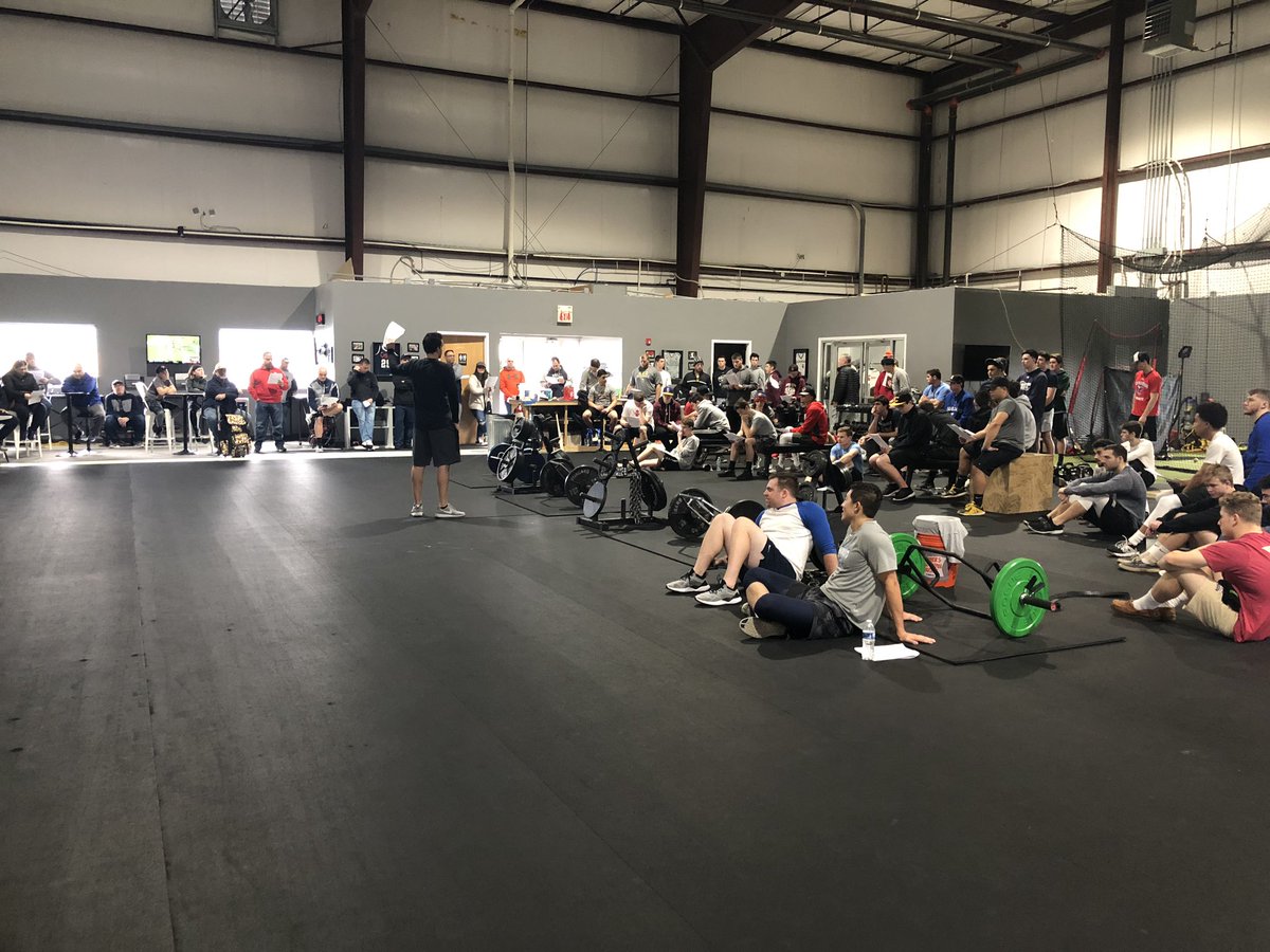 LegKickNationOG's tweet image. Two of our college freshman leading the talk at #FlowAcademy.  Obsessed with this place.