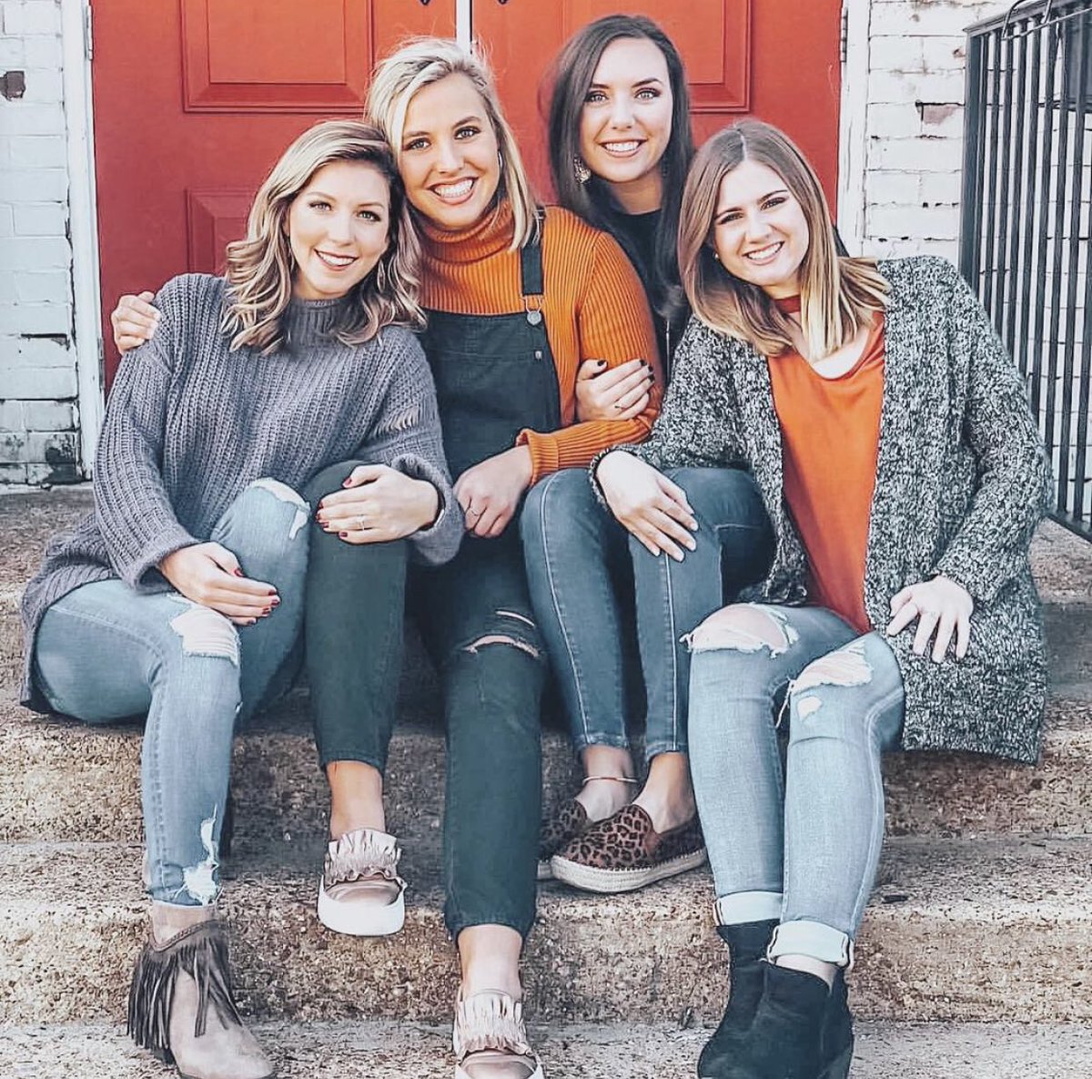 Already missing our sisters 🌟🌟