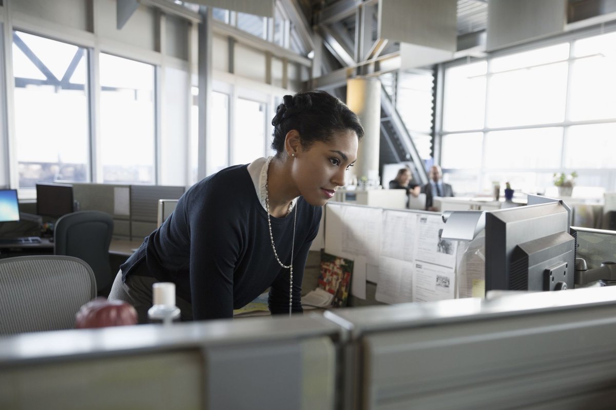 Why You Should Start A Business Only While You Have A Job entrepreneur.com/article/324255