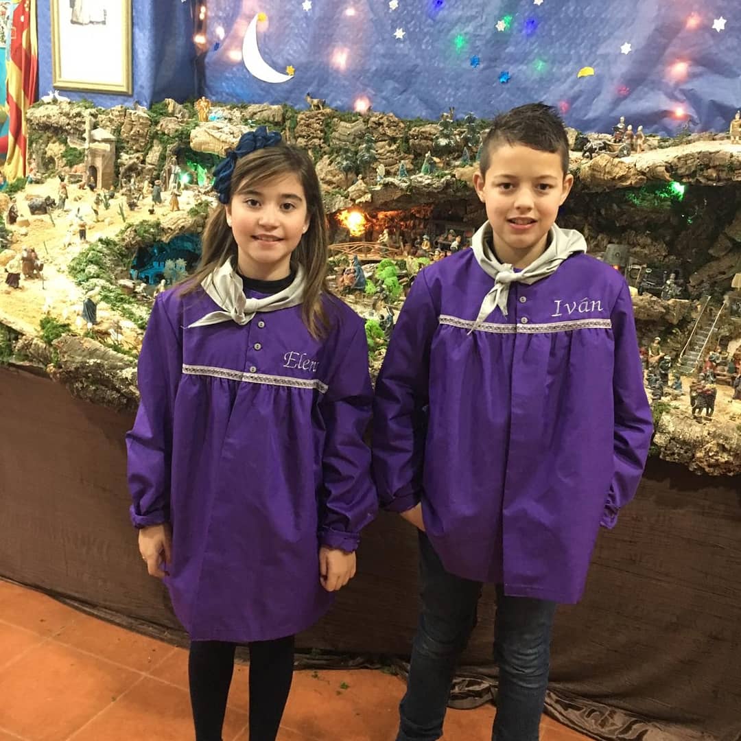 RealFalla's tweet image. ¡Hoy inauguramos nuestro Belén! Décimo premio de JCF y Tercero en la Agrupación de Fallas de Ruzafa, en modalidad tradicional. ¡Nuestros representantes infantiles están muy contentos celebrándolo junto con nuestra comisión infantil y mayor! 

#fentfalla #realfalla #lareal19