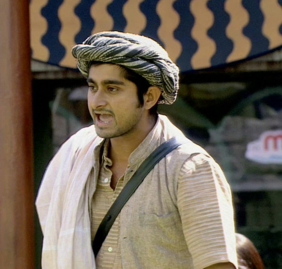 dilwale9248's tweet photo. #Desi_Chhoraa
#Diler
#Straight_Forward
#Talented
#Emotional
#No_Abusive_words
Support #DeepakThakur https://t.co/KF4nqCgqPG