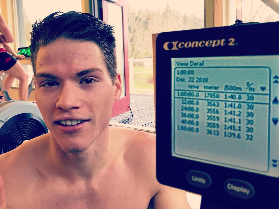 🚨WORLD RECORD ALERT x3 🚨
60 min erg session 🥵😲💪
Conlin McCabe 
Open Men, 20-29 age group (ov WR)
18861 meters 1:35.4 avg./500m
Will Crothers
Open Men, 30-39 age group
18380 meters 1:37.9 avg./500m
Aaron Lattimer
Lwt Men, 20-29 age group (ov WR)
17850 meters 1:40.8 avg./500m