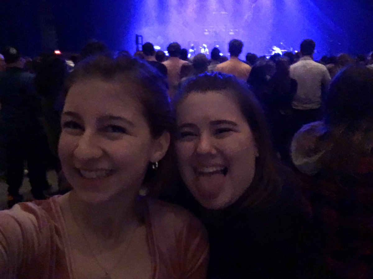 MaddyOldham's tweet photo. In January 2015 I became a fan of (and took a picture with) this little band called @AJRBrothers who opened for another artist I was going to see. Yesterday I saw them headline and sell out the Hammerstein Ballroom with @Kayladowns_ Glad to see them grow :) #ClickTourPart2 https://t.co/ywg1WNjOxL