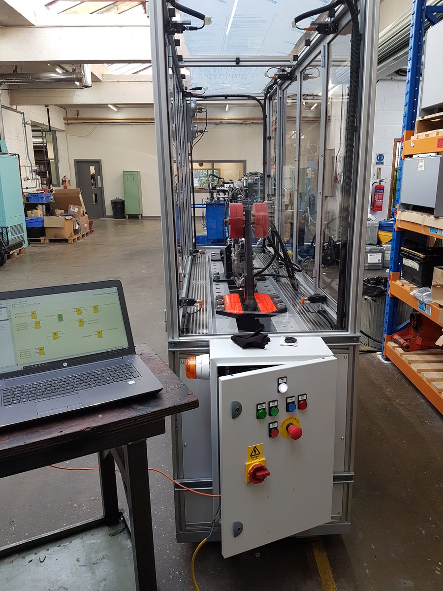 PLControls's tweet image. Hydraulic test rig for Puma helicopters