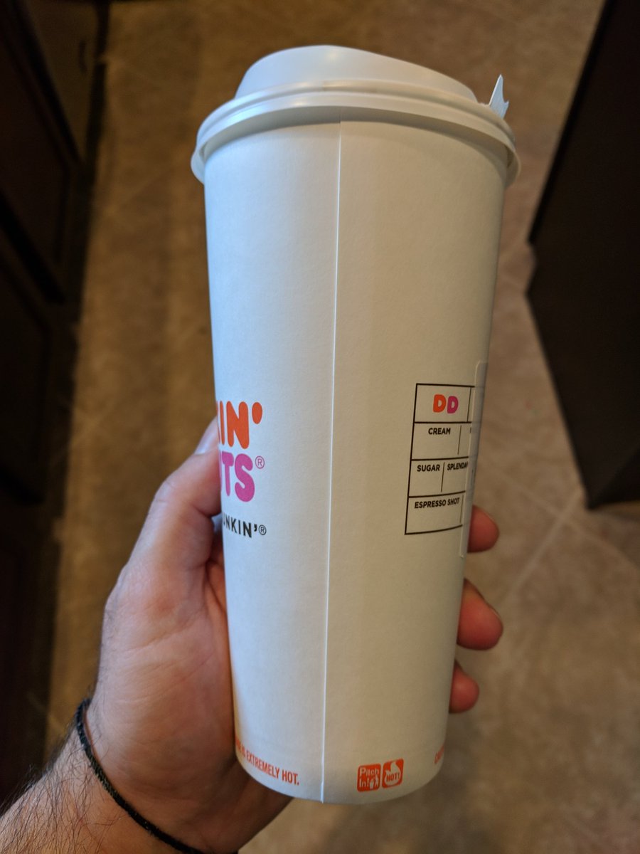 Beckfrenzy's tweet photo. What happened to the normal cups? If I wanted Stahbucks ida put on my UGGs and leggings. @CaseyAffleck1 @nbcsnl @dunkindonuts https://t.co/PSCtMlZfq5