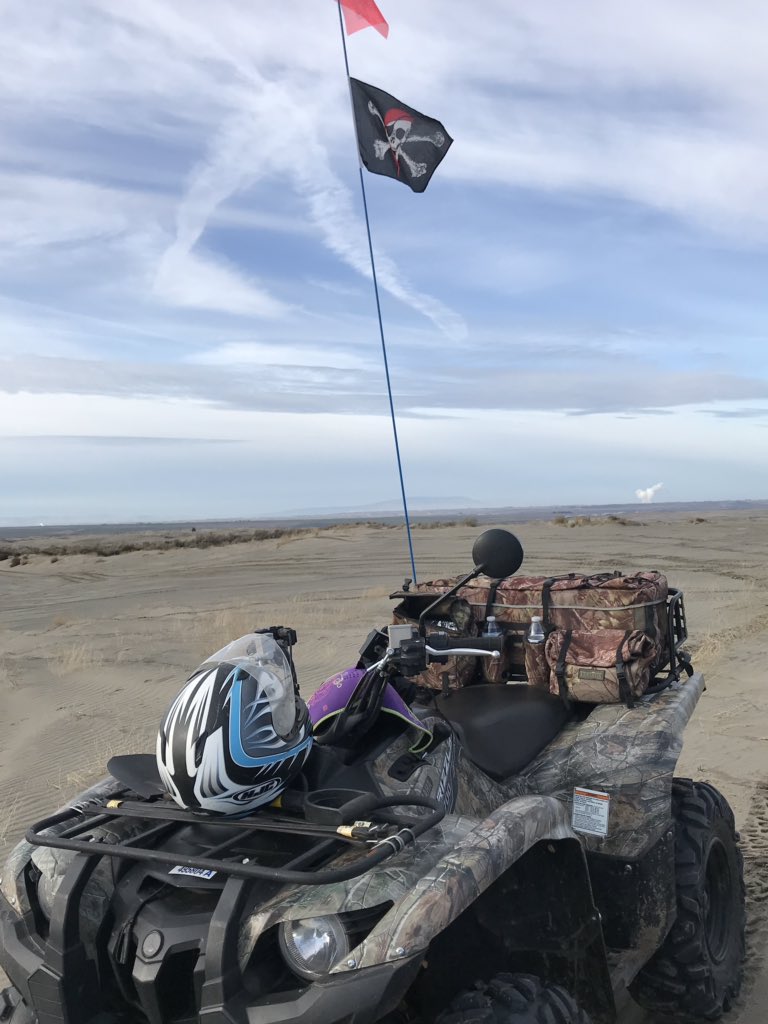 rebeca23's tweet photo. @summit1g  flying the pirate flag https://t.co/wK0mQDOrtR