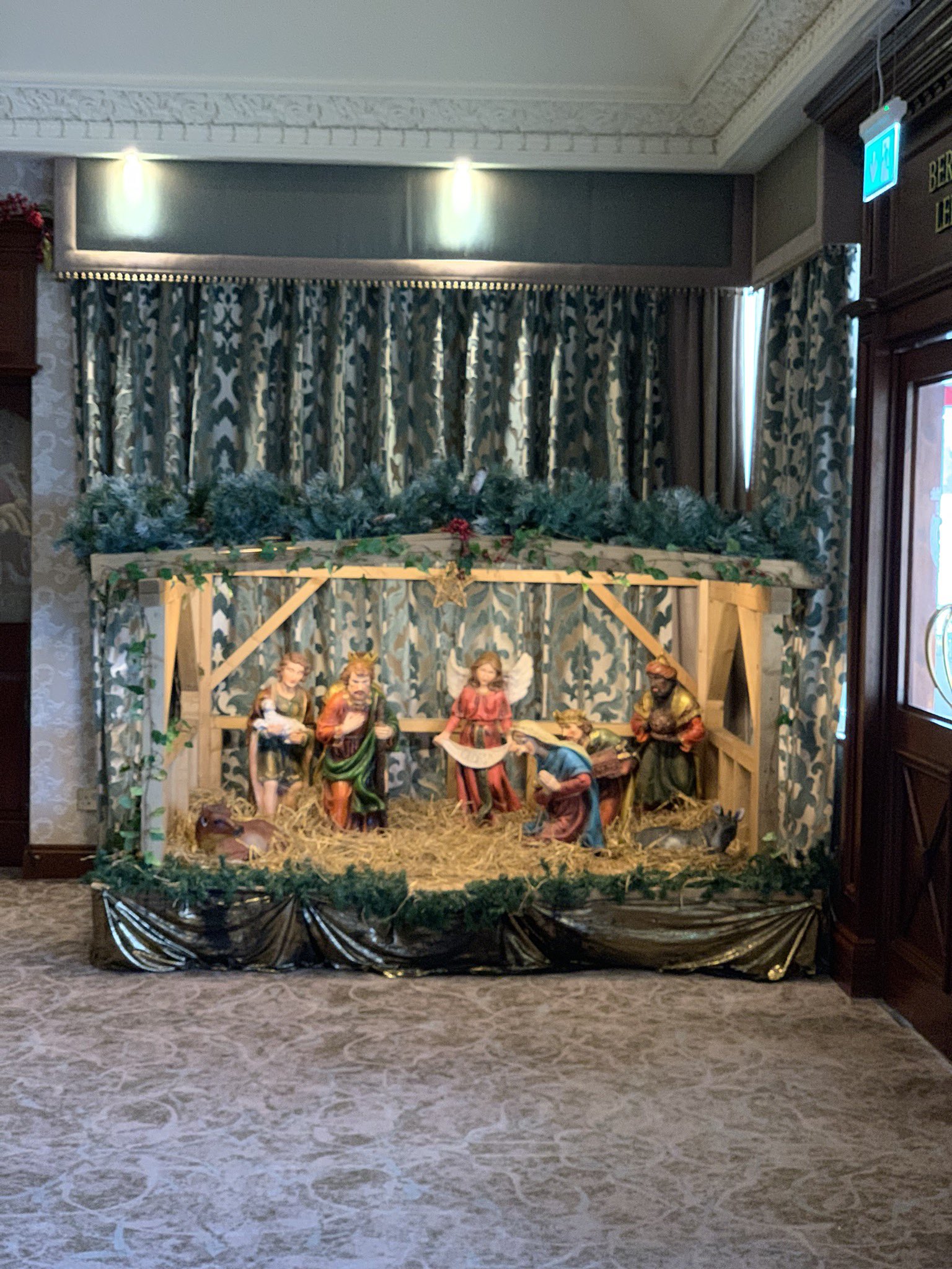 Eamonn Mallie On Twitter Christmas Crib A Christmas Crib Is A Rare Presence In A Hotel Foyer In This Materialistic World Enjoy A Moment Of Repose Courtesy Of John And Paddy Mcparland Carrickdalehote Https T Co F2pbrqgydf