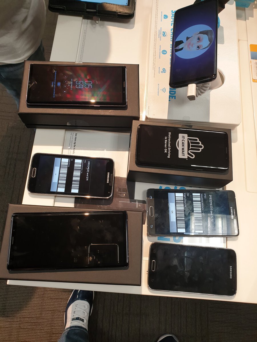 CoachJBrazil's tweet photo. Legacy customers are my favorite customers. 2 S5, Note 4 all moved over to the latest and greatest. You want 5G? Come get your hands on AT&T 9 series ready for the all new 5G service! #FSMHolidayFunSales @Krivs14 https://t.co/9qYADtrEHU