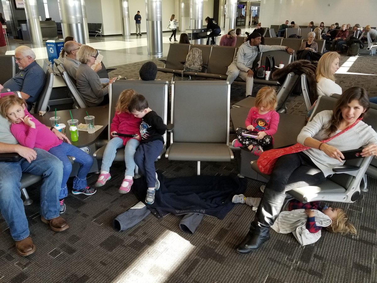 Dylan Conner tweet media