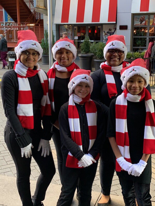 Job well done <a href="/4thstlive/">Fourth Street Live!</a> Selfies with Santa today! Such warm smiles on a cold Saturday afternoon!