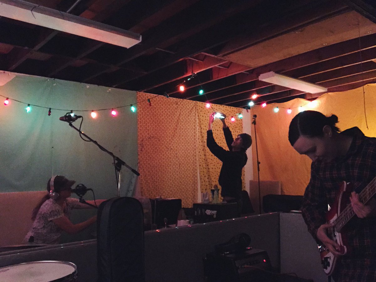 ABOUT THE NOISE tweet media