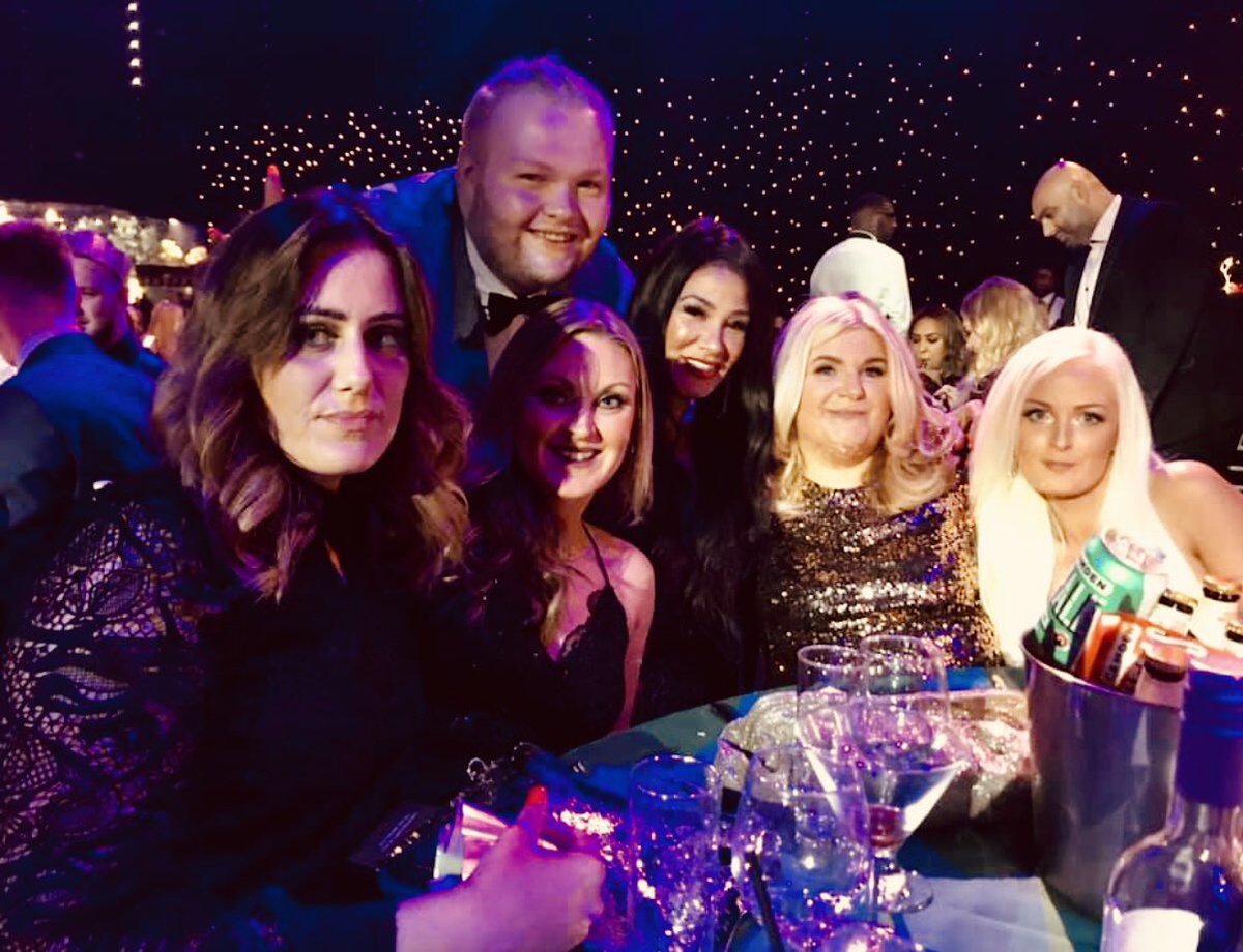 Trisheeeeeeeeee's tweet photo. Festive fun with the Synergy babes - any successful single fellas please pop over, we’re waiting on table 128 😉#necxmas18 https://t.co/Ofuul0Lz7T