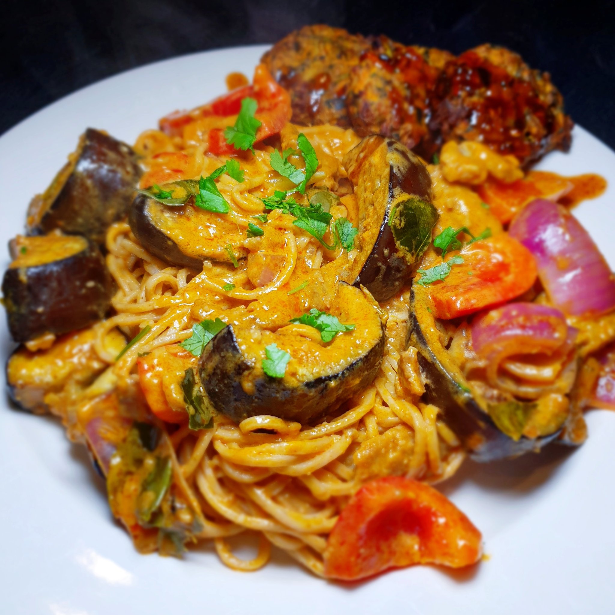 ron Calder Vegan Thai Panang Curry With Protein Strips Wholewheat Noodles Sweet Potato Spinach Bhajis With Date Tamarind Sauce On The Side From Waitrose Vegan Veganthai Veganstirfry Veganuary T Co Njorj7kxtr ron Calder Vegan Thai Panang Curry With Protein Strips Wholewheat Noodles Sweet Potato Spinach Bhajis With Date Tamarind Sauce On The Side From Waitrose Vegan Veganthai Veganstirfry Veganuary T Co Njorj7kxtr