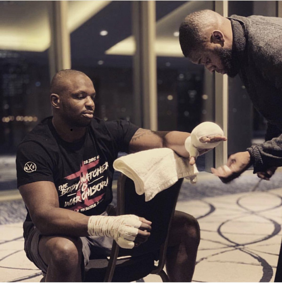 EQ_Nutrition's tweet photo. Almost time @DillianWhyte #boxing #fightnight #win https://t.co/h7A8nxNtxV