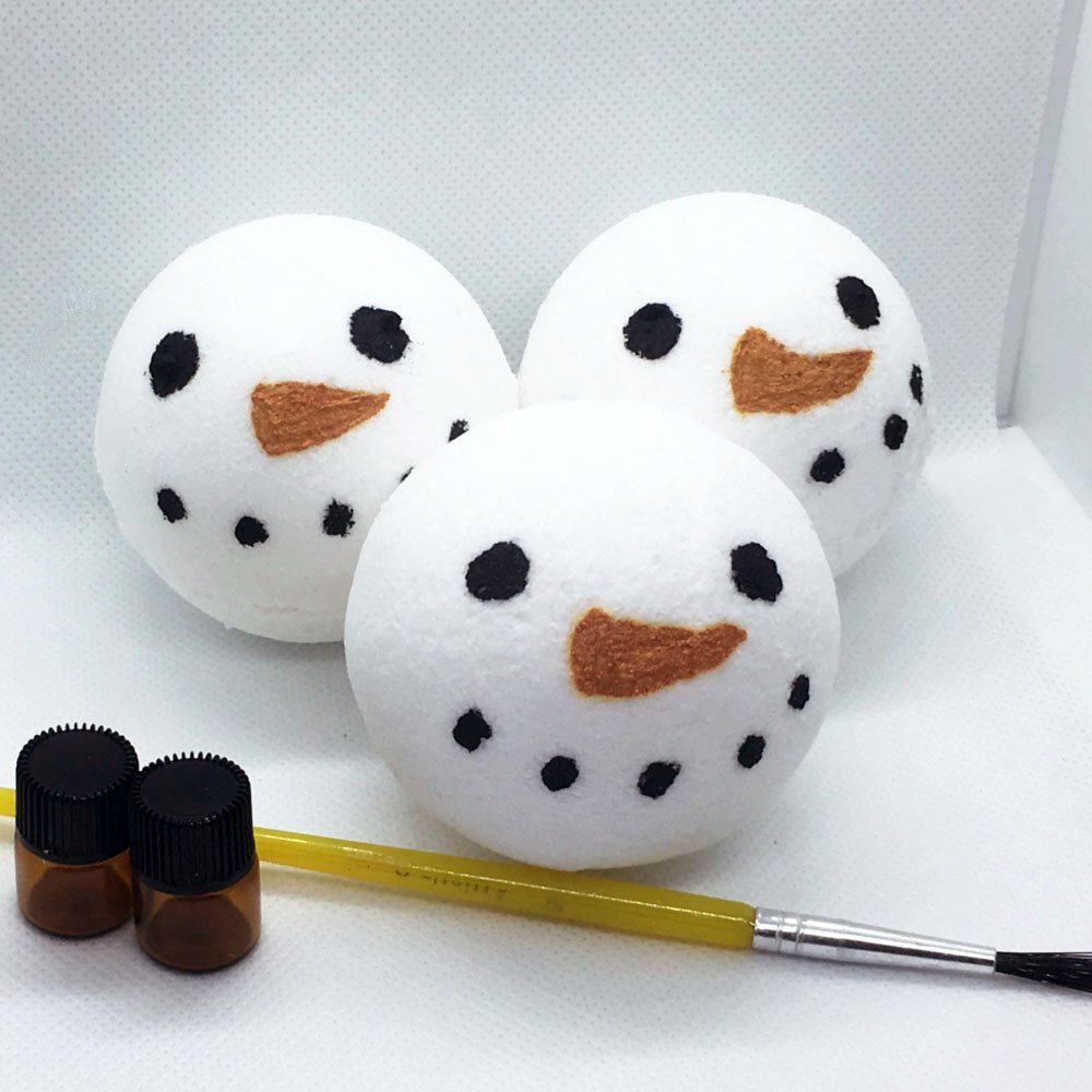 LocalWishlist's tweet photo. The cutest stocking stuffers! Gifts you can still buy, from our Last Minute Local Gift Guide: https://t.co/wYgh6EiRMx #LocalWishlist @askforlocal @SelectNS @MadeMaritimes @nurturedmom #GeniusPremiumCraftBoxes #DesignCorner https://t.co/dDEHo33Dbp