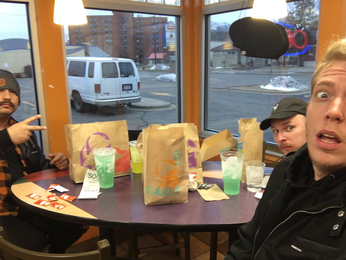 Last day of tour and the best way to finish it out 😉 <a href="/FeedTheBeat/">Feed The Beat</a> <a href="/tacobell/">Taco Bell</a>