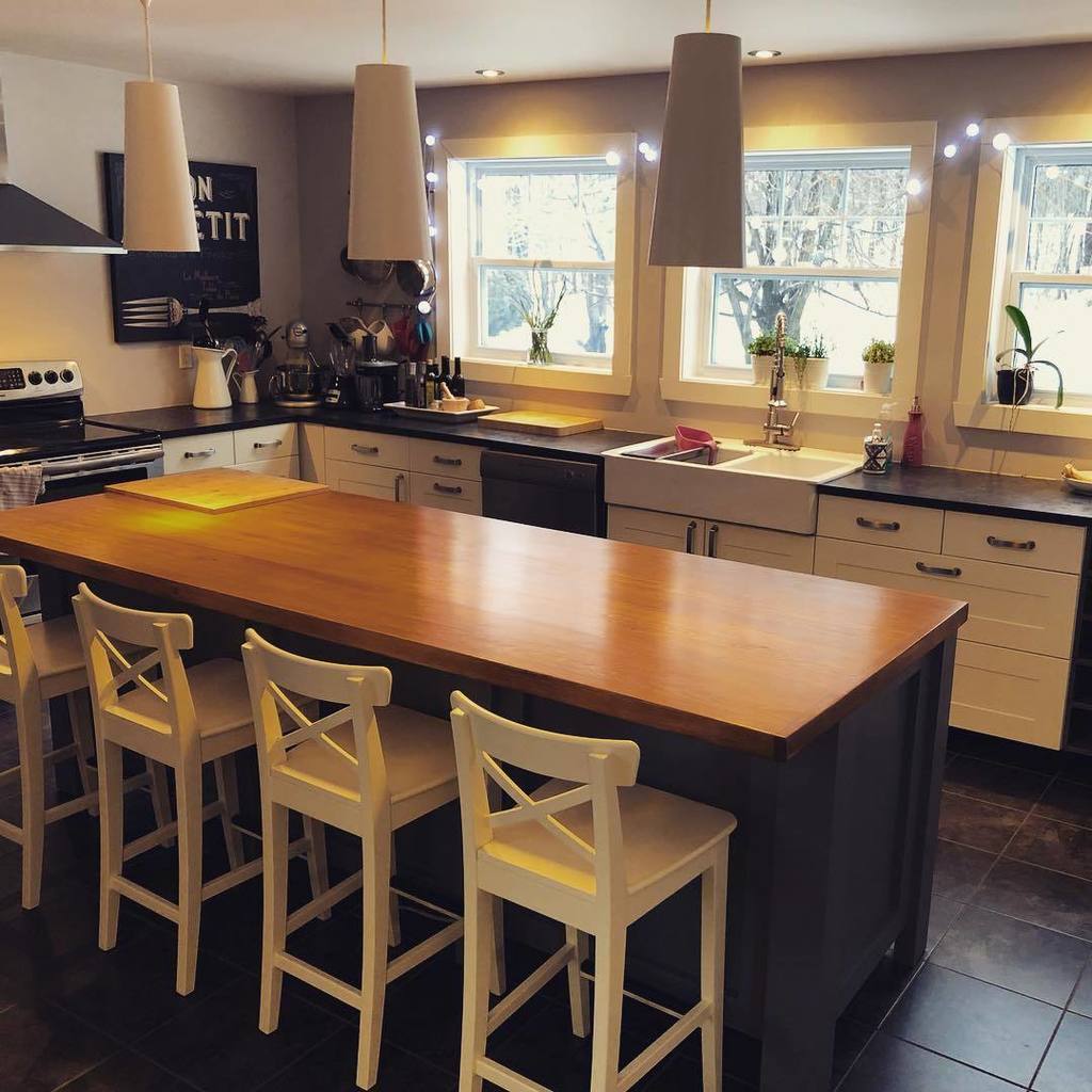 LaFayetteTR's tweet photo. My perfect kitchen #kitchendesign #kitchenisland https://t.co/kLQ2Qjq3gd