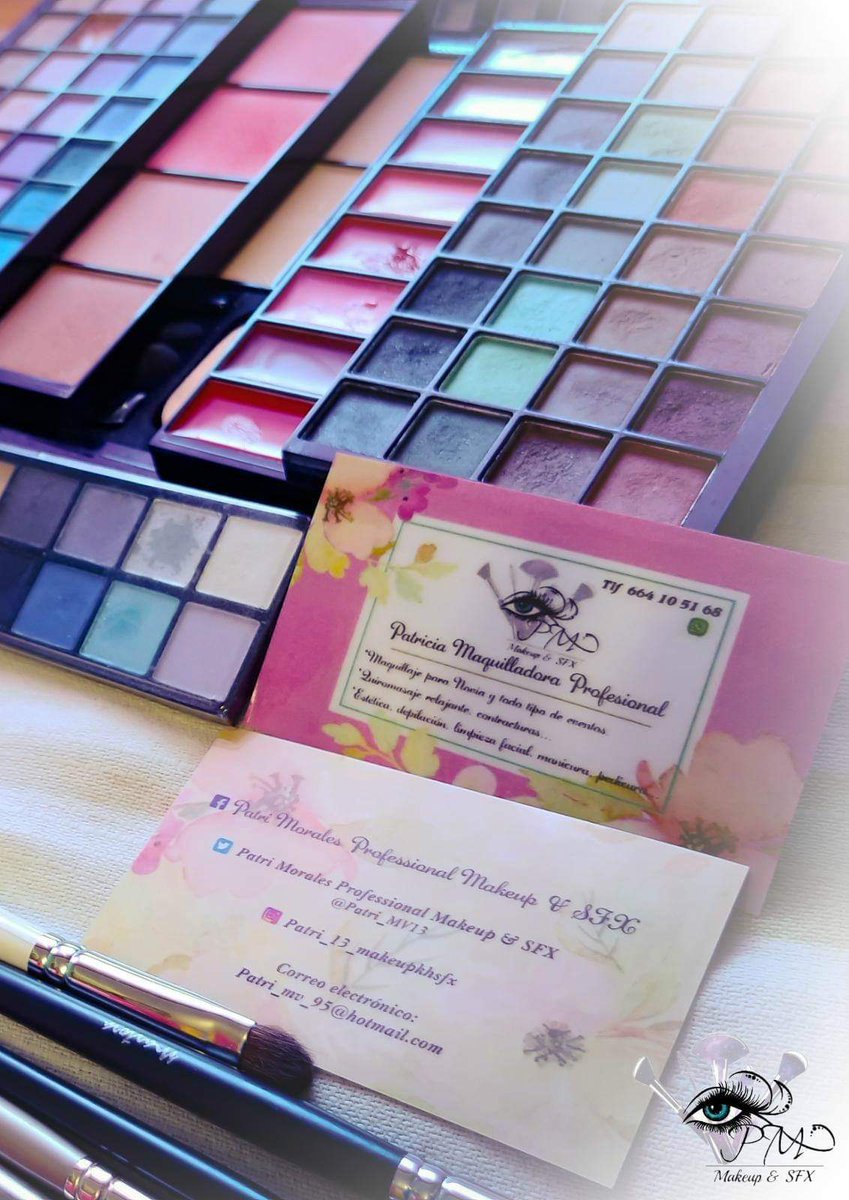 Patri_MV13's tweet photo. ¡A prepararse para hacer los maquillajes Navideños! ~<3
#Makeup #Maquillaje #Navidad #Christmas #Princeles #Colores #Colors #Tarjetas https://t.co/FbPb9xQYZn