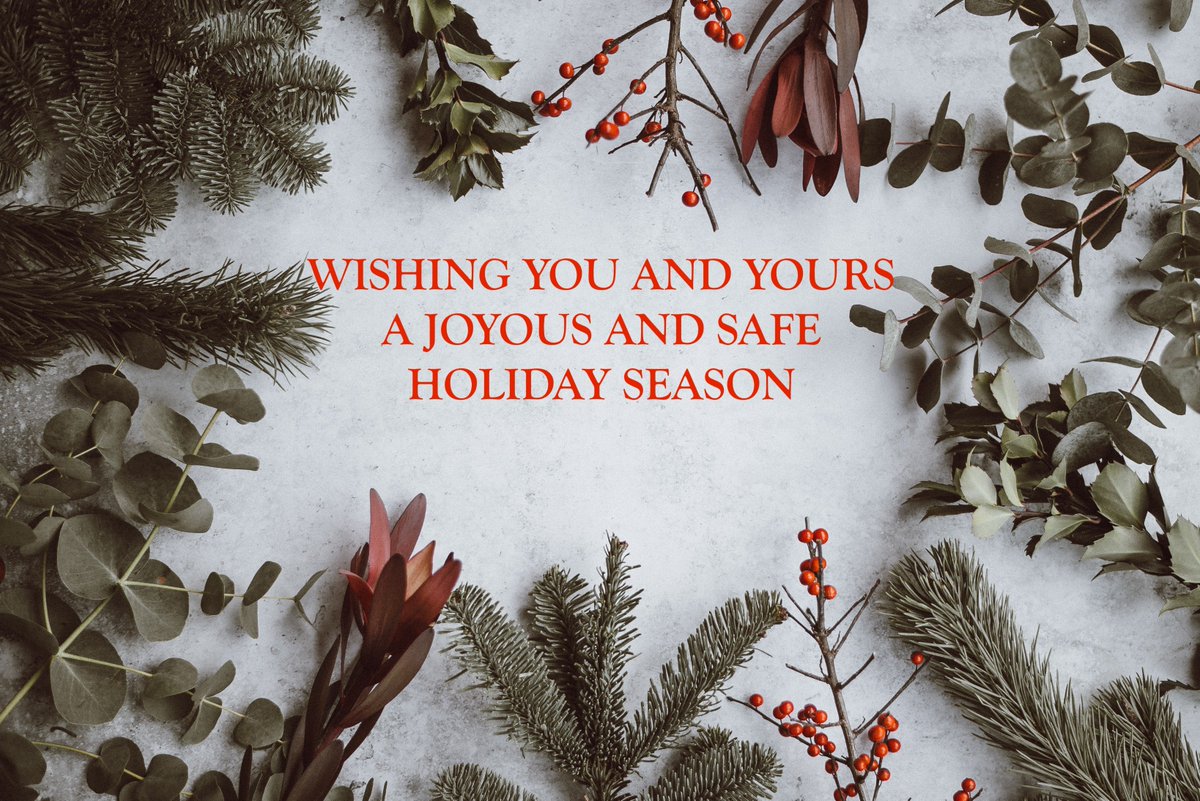 CommRecycling's tweet photo. #tistheseason #happyholidays2018 https://t.co/z41MELH8q6