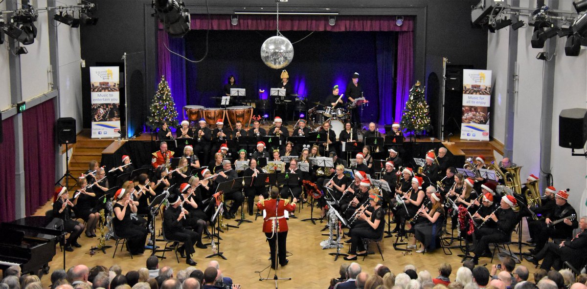 Lccb_Leicester's tweet photo. As a very succesful year draws to a close with our Christmas concert, we wish all our followers a very Merry Christmas and a Happy New Year. The band is now in recess until the 09/01/19, when preparations will commence for our next concert with The Grenadier Guards 26/06/19. https://t.co/6C42eGOP7z