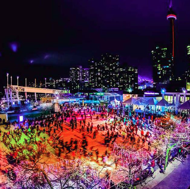 Can you believe it's only three days till christmas? Neither can we, but if you want to embrace the winter, tonight is DJ skate night at the Harbourfront Center Natrel Rink! Skate around and earn bikos while you have a grand old time on the water. #everyridecounts #bikoappen #TO