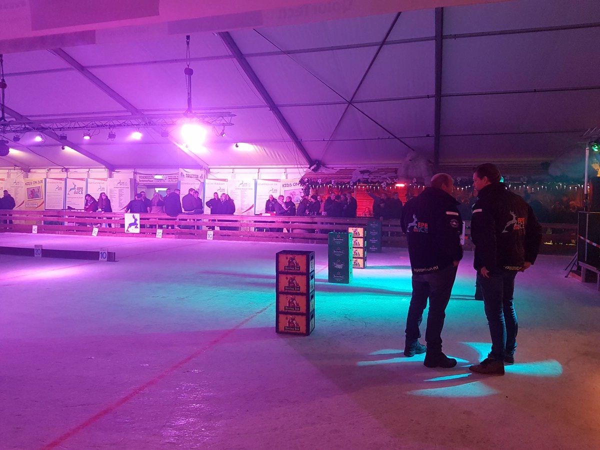 En we gaan beginnen met de finale bierkrat schuiven!!!