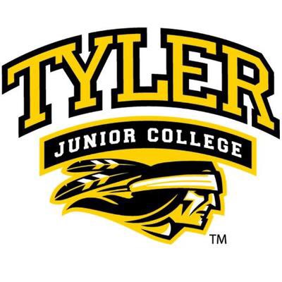 Maleek_v5's tweet image. Extremely Blessed to receive my second offer from Tyler JC #ApacheStrong 🏈