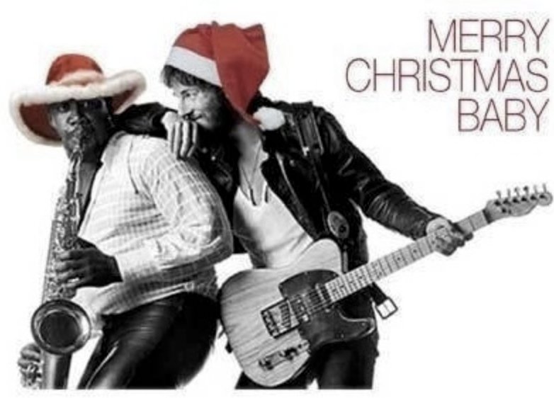 standrewsworld's tweet photo. Looking forward to some overdue downtime with family and friends next week MERRY CHRISTMAS AND HAPPY HOLIDAYS EVERYONE!!🎄✨🎁🍻🎶 #musiclife #family #friends #chilltime #fun #love #merrychristmasbaby #brucespringsteen https://t.co/wOqh6Cyp7O