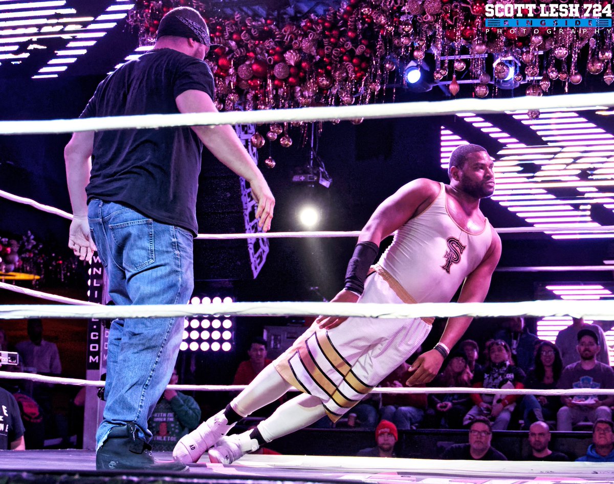 ScottLesh724's tweet photo. *Insert you got knocked the f out gif here* @MadKing1981 @AngeloDawkins #EVOLVE117 https://t.co/Naqqchth50