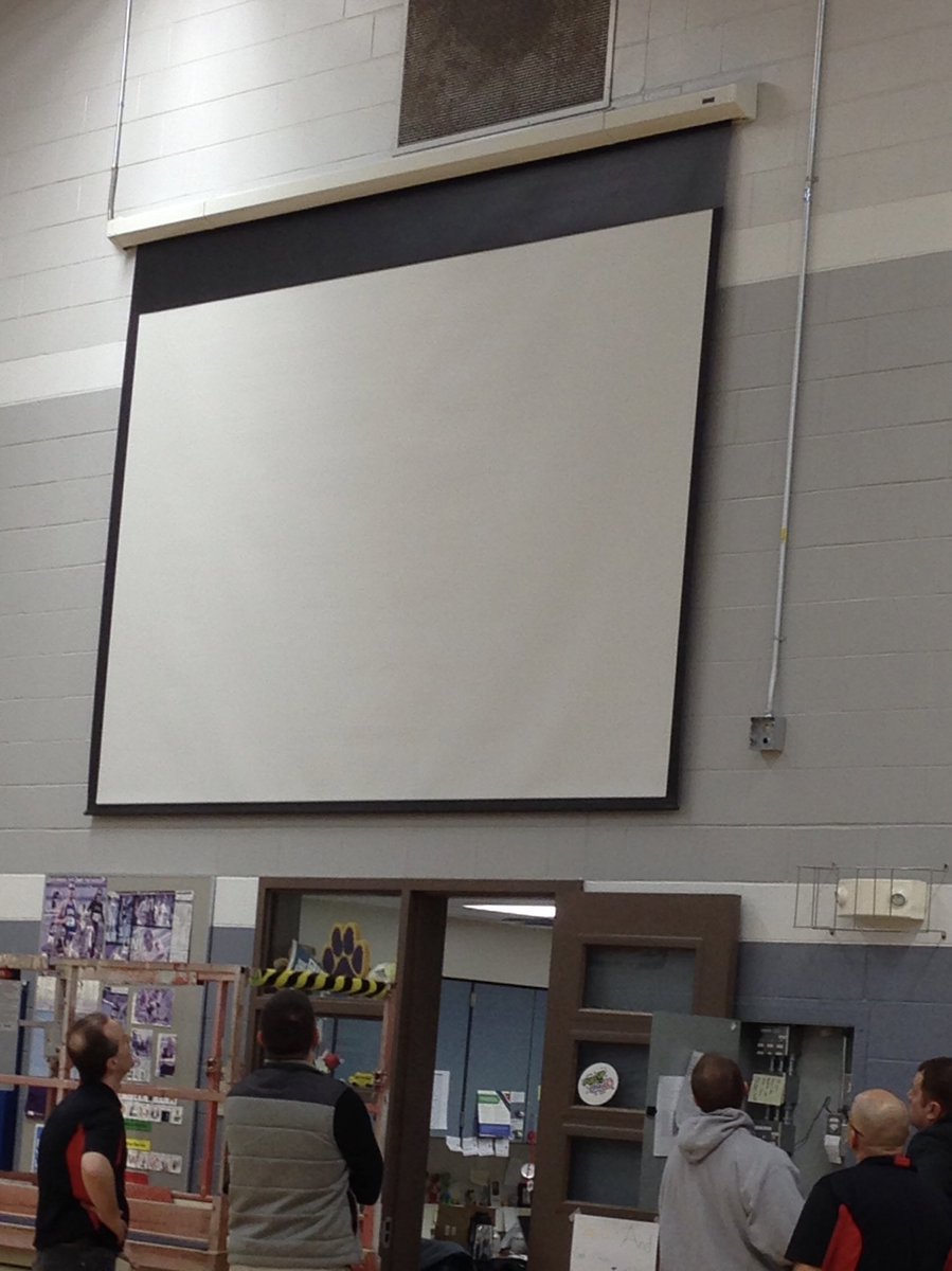 Jan On Twitter It S An Epson Ceiling Mounted I Have A