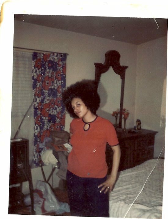 ImThatBEE's tweet photo. My entire heart 💛🌻✨I don’t even know how I’ll make it without you Gramss...I’m broken 💔 https://t.co/1uWBpOEV6Z