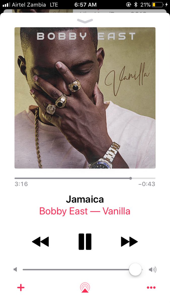 Mukwelela's tweet photo. Nabakulu benzo benda bafana 😂😂😂😂😂😂💀💀 this line , I’m weak.
#Vanilla
#BobbyEast
#Jamaica
@VanillaDzaddy
#Eazel https://t.co/o8h9Ka287U