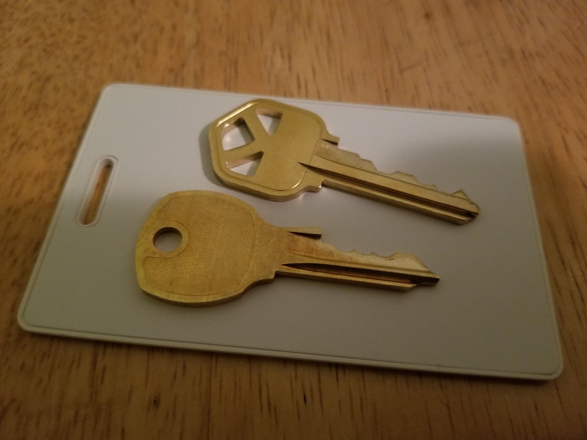 TehIssues's tweet image. US day 3: