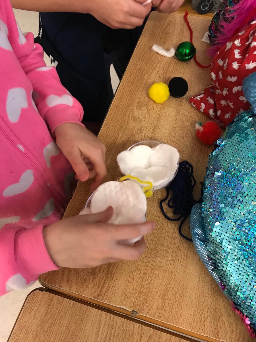 CYoungTeacher's tweet image. Sending them off on their holidays with a stem challenge: How to get the bell 🔔 not to ring in their ornament #howmightwe #designinnovators  #stemchallenge #collaboration #criticalthinking @BGCDSB @STA_Kincardine