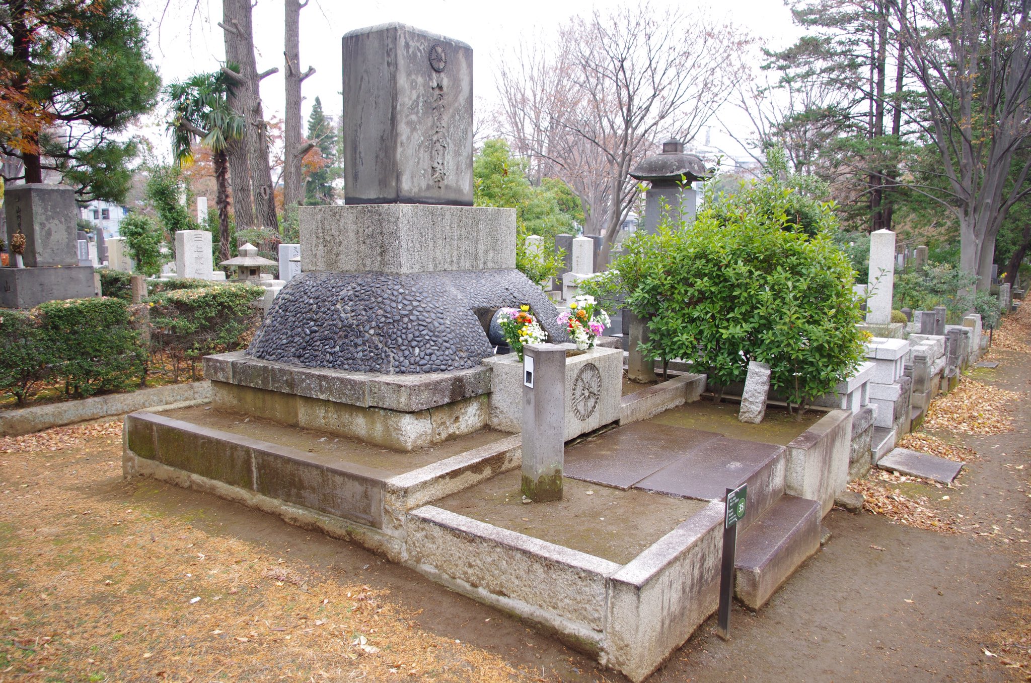 巣鴨プリズン跡地と護國寺界隈の戦跡散策