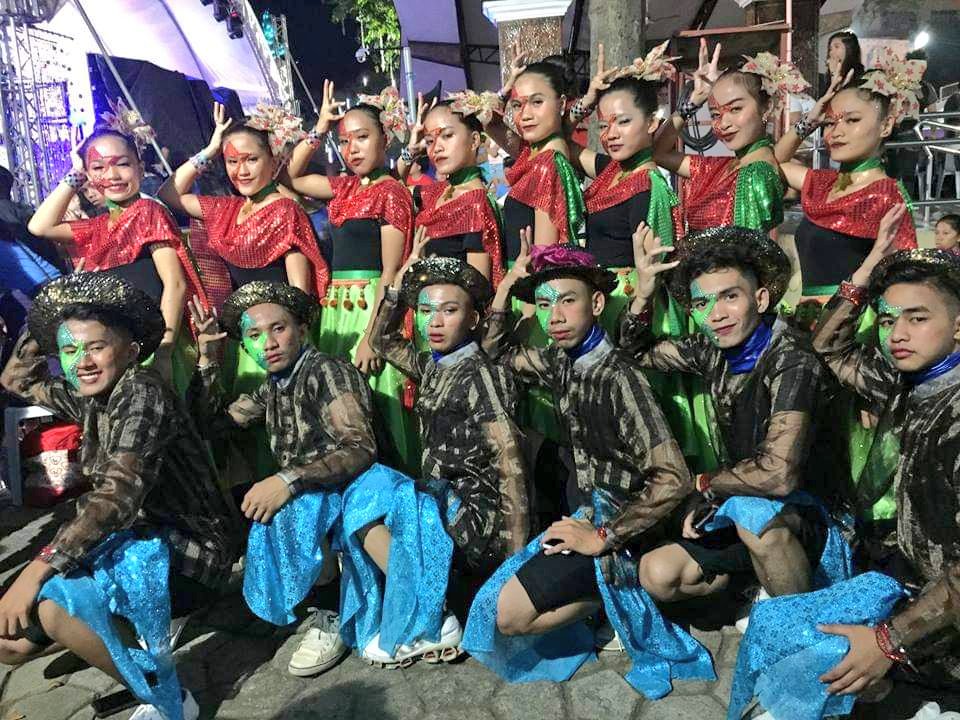 Dholittlebitch's tweet photo. SAYAW PASKO FINALISTS #MDTAG 💃👑 https://t.co/1vV3PdlmGX
