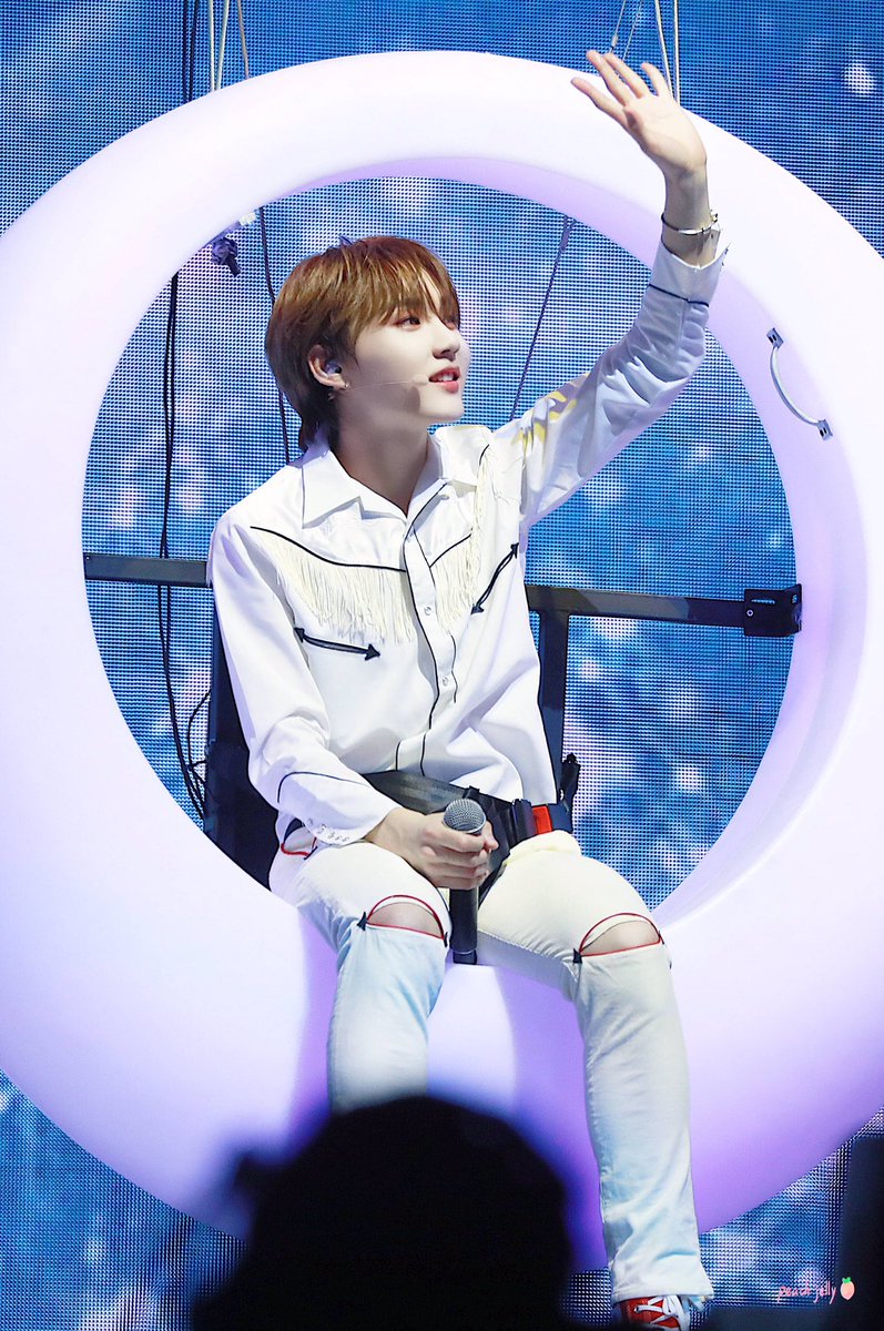 AzaAzasusu's tweet photo. @idolradiokorea plz pay more attention to li quanzhe. He is a very lovely, hard-working and serious boy. I believe you will like him. https://t.co/wkFkuePGzG