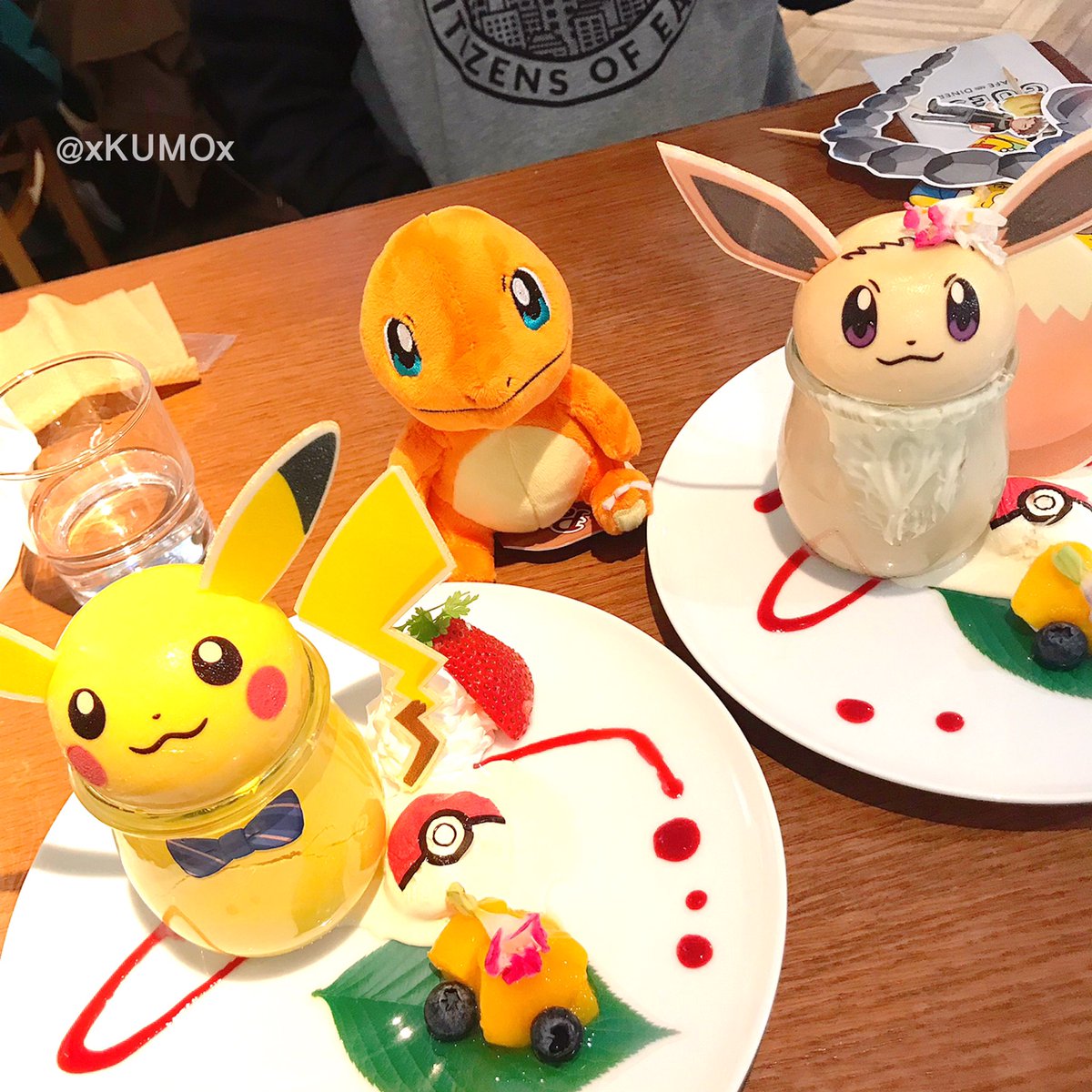 xKUMOx's tweet photo. ❤️❤️❤️🍮
#ポケモン かわいすぎて無理、くずせない😆😆😆

#ピカブイ #ピカブイカフェ https://t.co/SrCPAAtitX