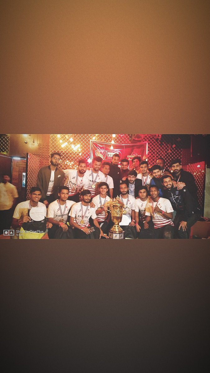 alkaceem tweet picture