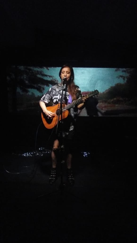 Una de mi último show en <a href="/LaCapillaTeatro/">Teatro La Capilla</a> , concierto unipersonal de mi nueva música