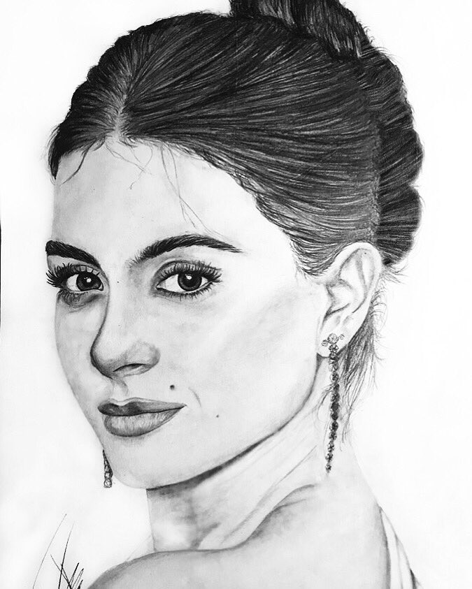 art_devil_magic's tweet photo. You're just a space🌌💙 @EmeraudeToubia 
#emeraudetoubia #beautiful #art #love https://t.co/dXde4arozC