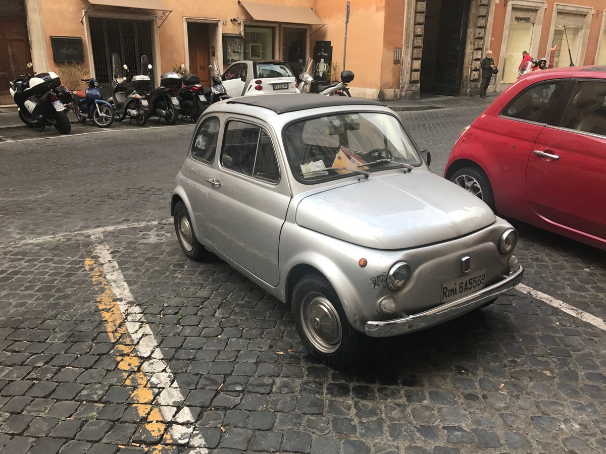 onsenvol's tweet photo. En voiture Simone 😈
#fiat #roadTrip #Roma #onsenvol #trip #Travel #Travelers https://t.co/6mt2cieGyU