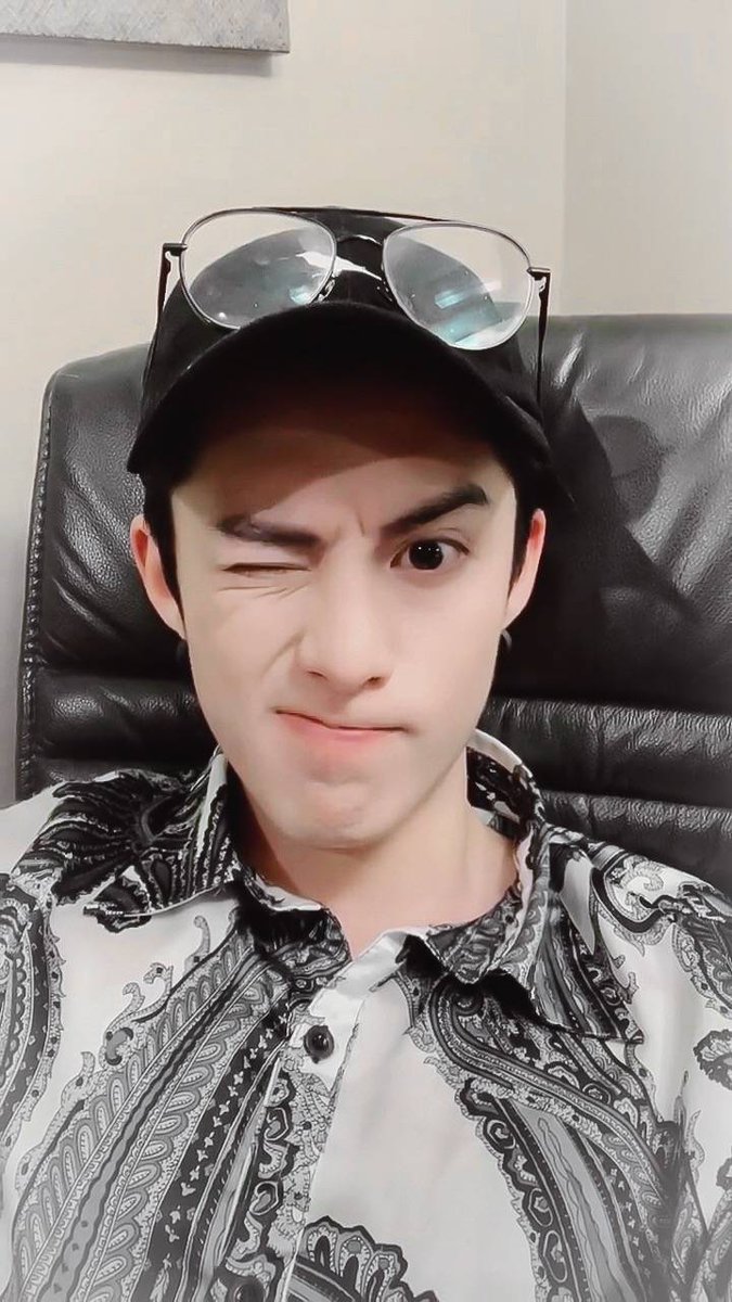dwangpics's tweet photo. ↬#DylanWang #王鹤棣 https://t.co/W4dLHQqPpy