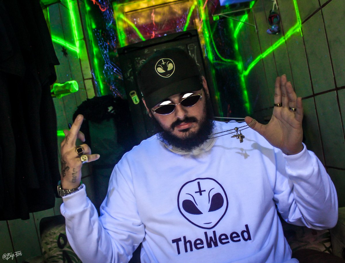 TheWeedTW's tweet photo. #TheWeedTW https://t.co/d2P40YXOmS